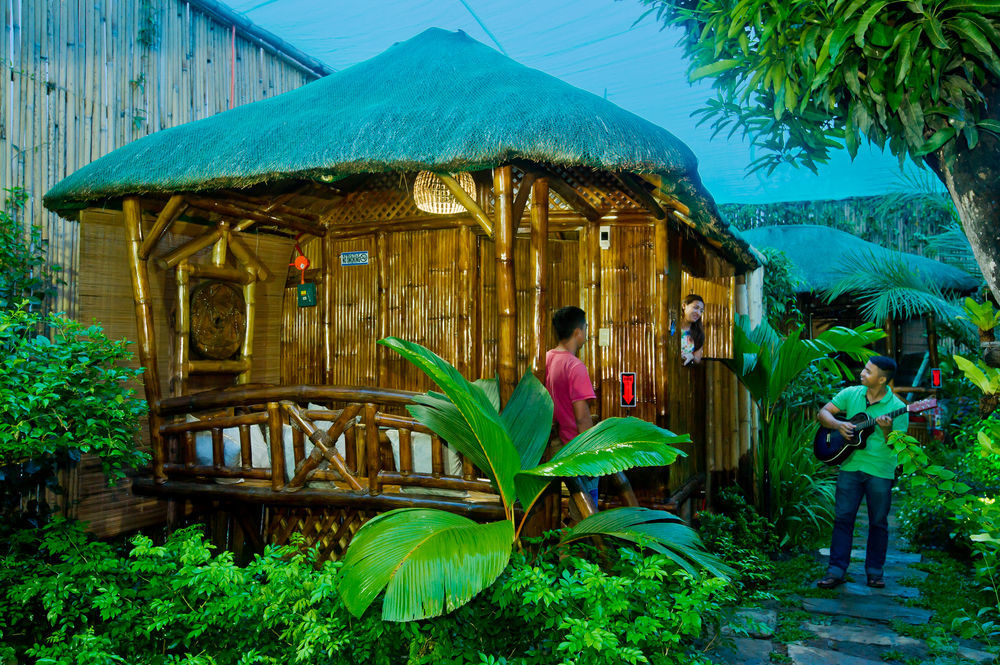 Oyo 678 Blessie'S Bed And Breakfast Puerto Princesa Exterior photo