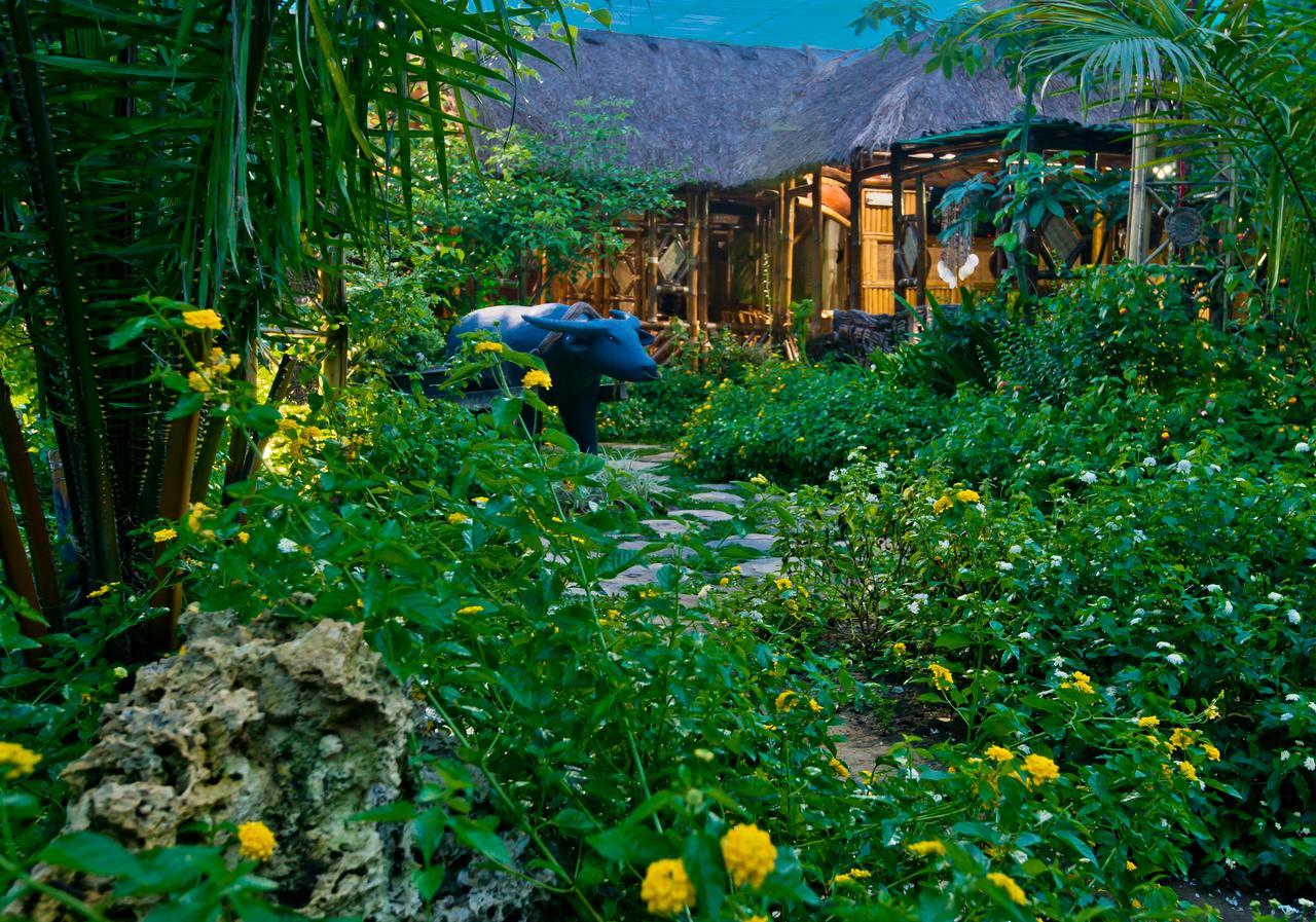 Oyo 678 Blessie'S Bed And Breakfast Puerto Princesa Exterior photo